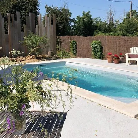 Holiday home Heritage Near The Forest Frontenay-sur-Dive
