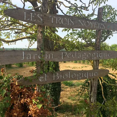 In Saint-jean With Terrace Frontenay-sur-Dive