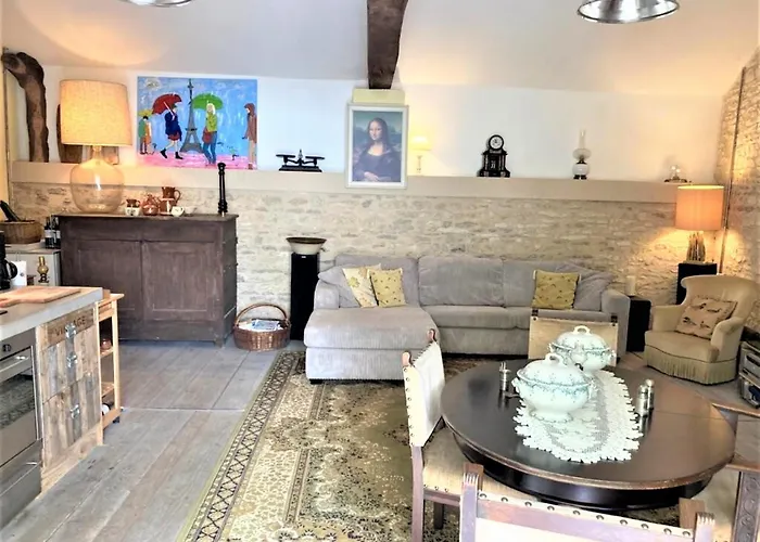 In Saint-jean With Terrace * Frontenay-sur-Dive