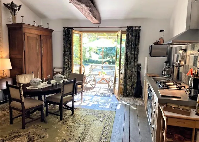 펜션 In Saint-jean With Terrace *